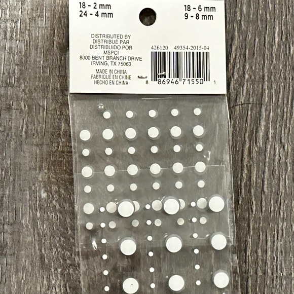 💞 New Pack of 69 Sticky Gems Self-Adhesive Crafting Embellishments - Picture 2 of 3